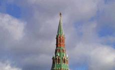 Genomgångsportar och torn i Kreml